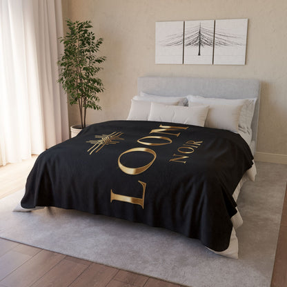 Loom Noir Sherpa Blanket | Luxurious Black & Gold Plush Throw