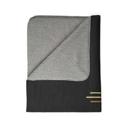 Loom Noir Sherpa Blanket | Luxurious Black & Gold Plush Throw